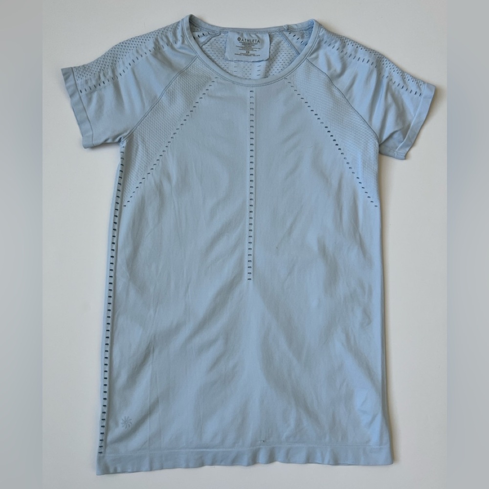 Athleta Women's Light Blue Athletic Top